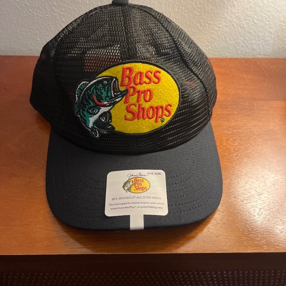Bass Pro Men’s Trucker Hat - Picture 1 of 2